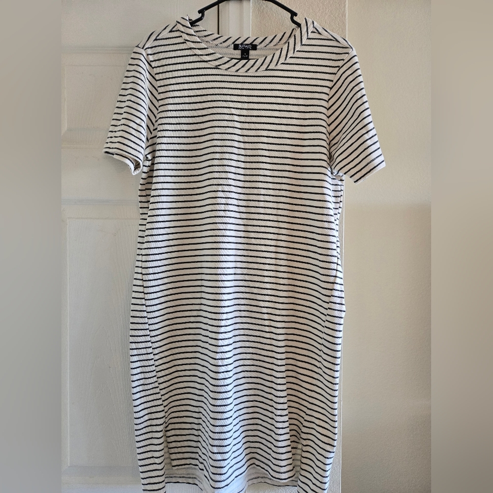 Buffalo David Bitton Black and White Striped Midi Dress